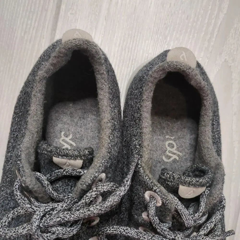 allbirds charcoal gray